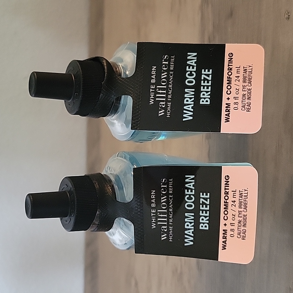 NEW - B&BW "Warm Ocean Breeze" Wallflower Refills 2ct.